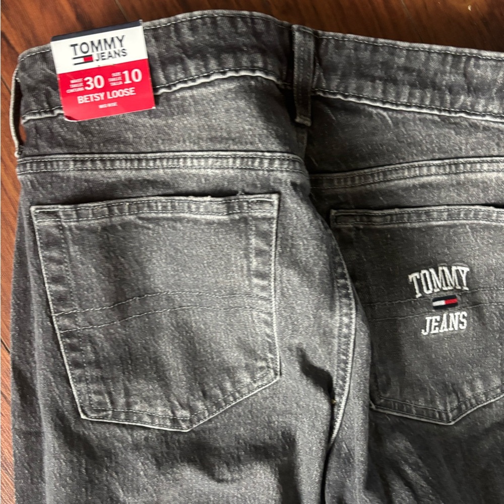 Tommy Hilfiger Black Straight Jeans Distressed Style - Picture 4 of 4